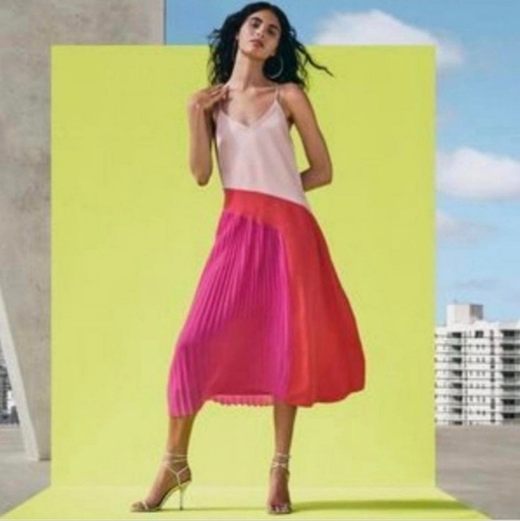 Cushnie for Target Colorblock Pleated Midi Dress - 8 - Picture 6 of 14